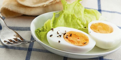варить куриные яйца