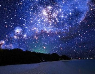 Звезды в ночном небе