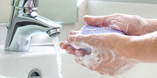 мыть руки