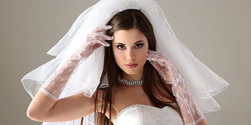 Свадебное платье с фатой
