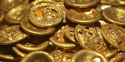 Необычные старинные монеты