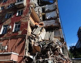 Во сне дом провалился под землю. Смотреть фото Во сне дом провалился под землю. Смотреть картинку Во сне дом провалился под землю. Картинка про Во сне дом провалился под землю. Фото Во сне дом провалился под землю