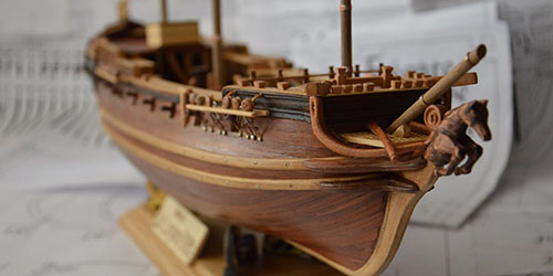 деревянный корабль