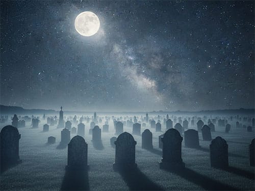 Кладбище ночью