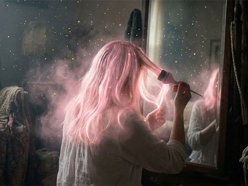 Красить волосы в розовый цвет