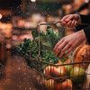 Покупать продукты